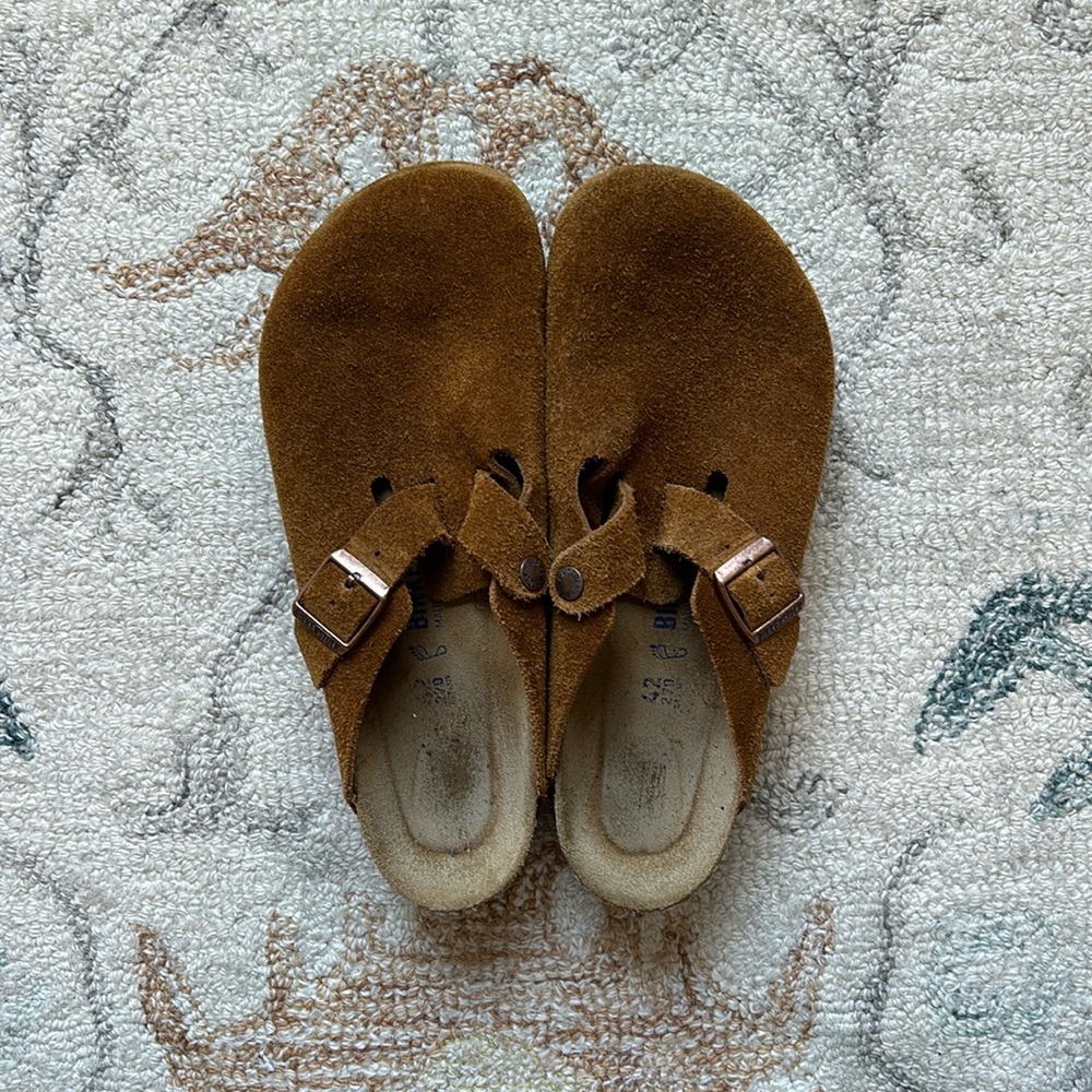 Men’s Birkenstock Boston Clogs size 9.5 (42 Birkenstock sizing)